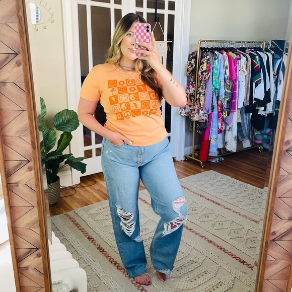 PacSun Orange Checker Symbol Grid Tee - Picture 6 of 9